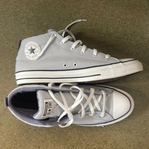 BRAND NEW NEVER WORN CONVERSE ALL STARS